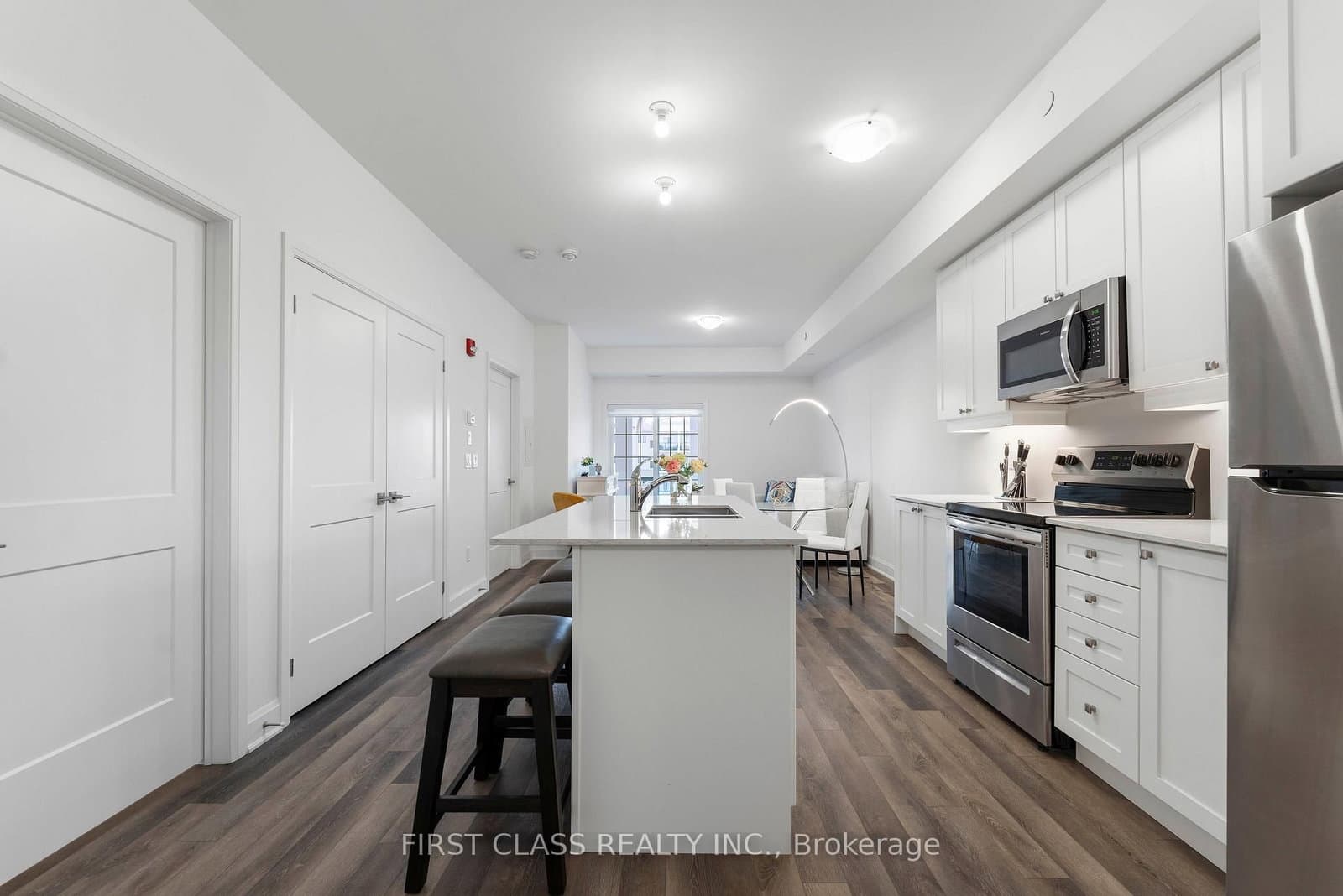50 Lakebreeze Drive, Unit 330 - Image 6