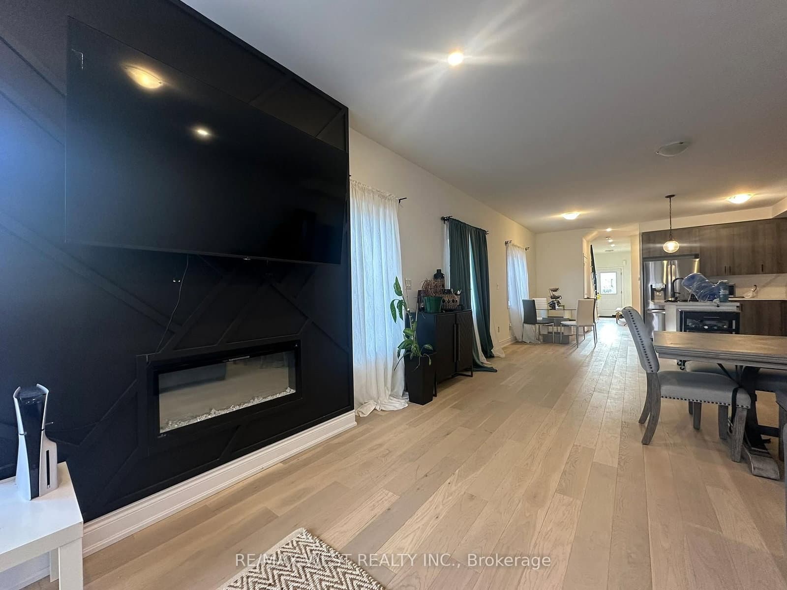 131 Guelph Street - Image 3