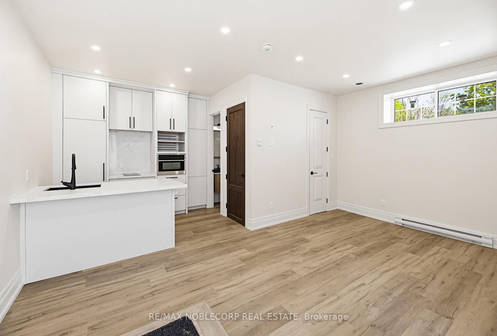 108 Enderby Road, Unit 5 - Image 2