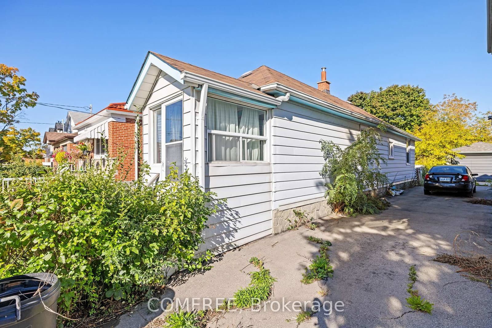18 Glasgow Avenue - Image 2