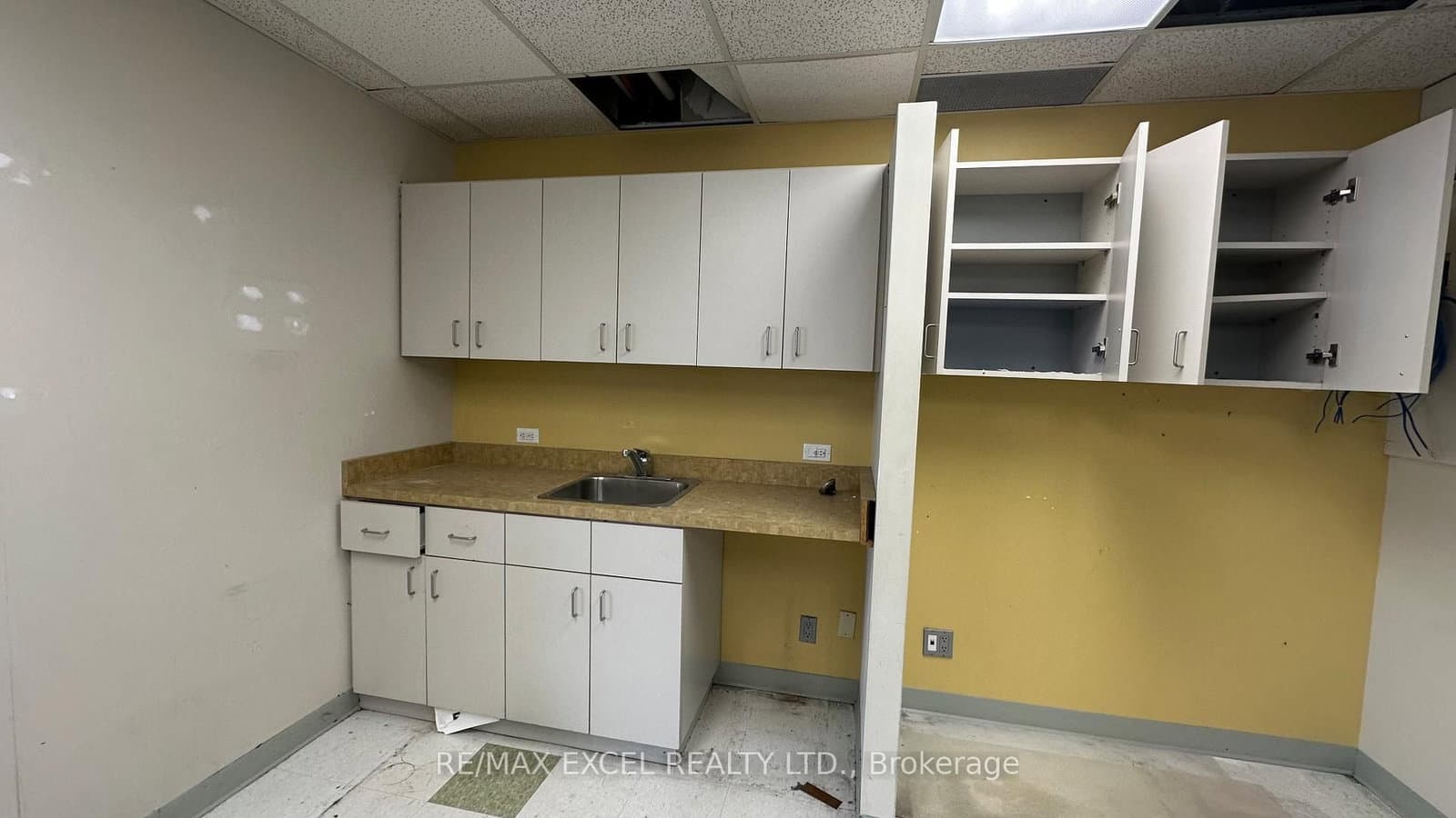 2425 Eglinton Avenue, Unit 202 D-C - Image 2