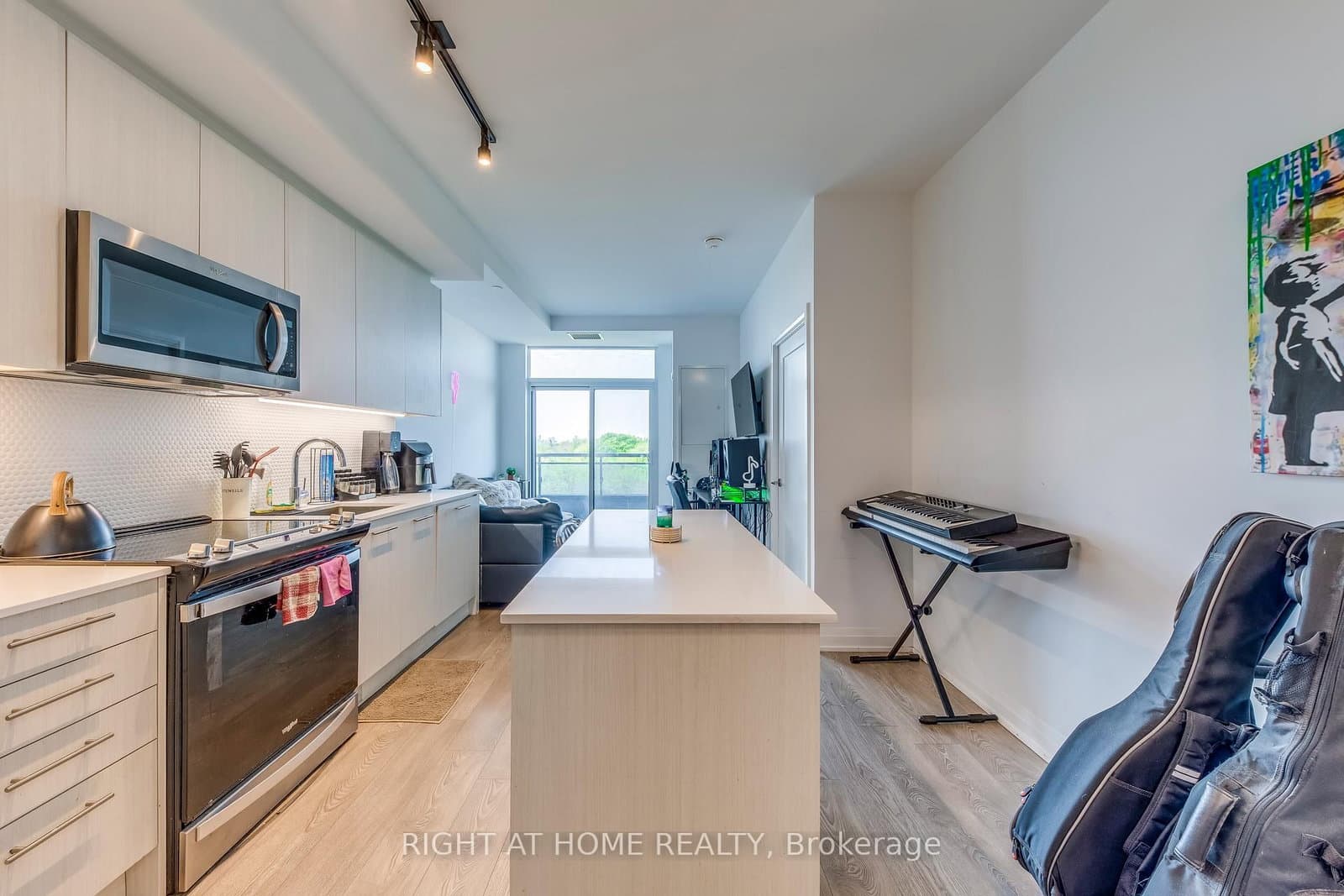 286 Main Street, Unit 619 - Image 5