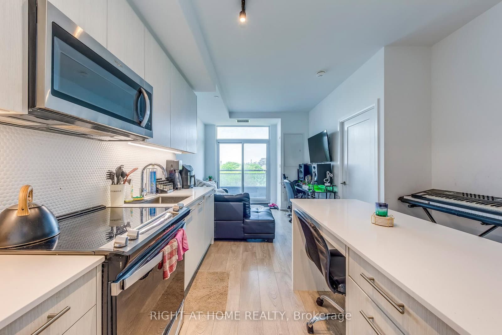 286 Main Street, Unit 619 - Image 6