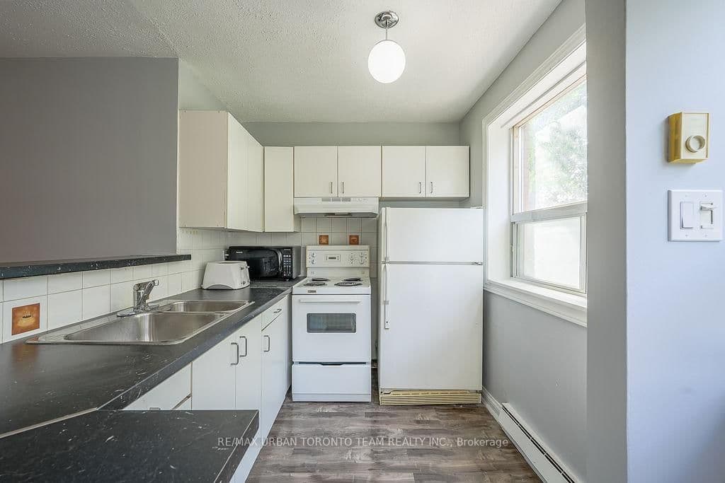 1346 Queen Street E, Unit 1 - Image 3