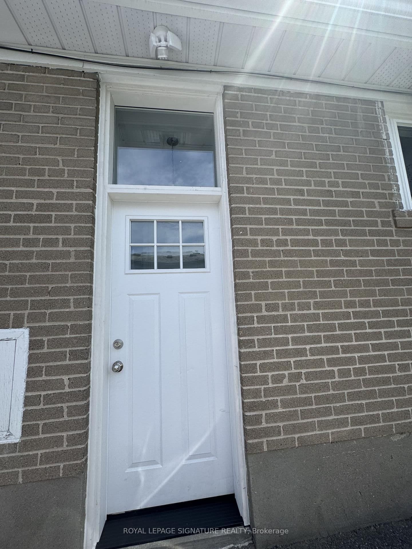 89 Hurley Road - Image 2