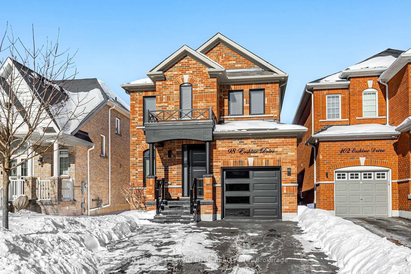 98 ERSKINE Drive, Unit LOWER - Image 1
