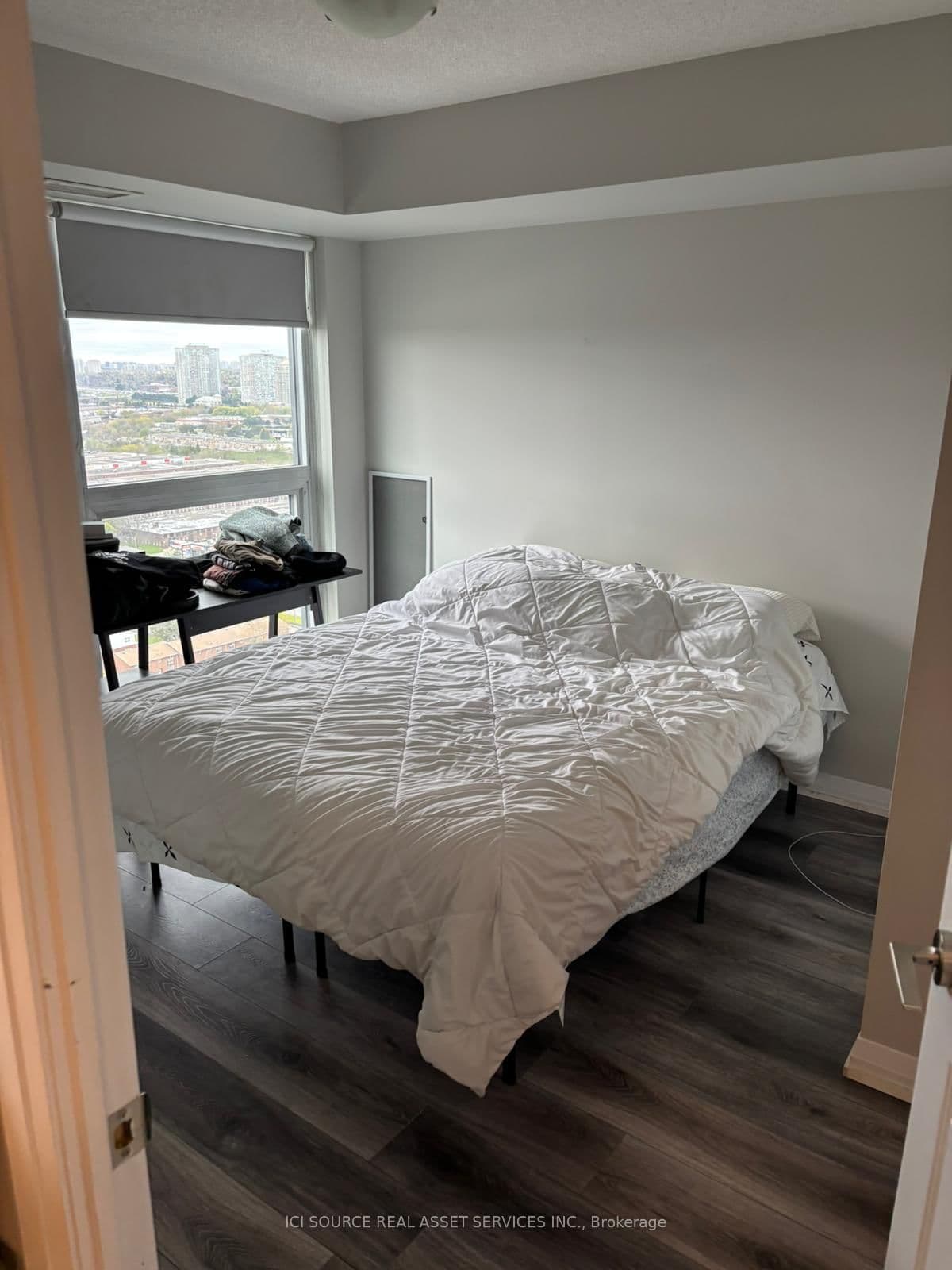 30 Meadowglen Place, Unit 2504 - Image 2