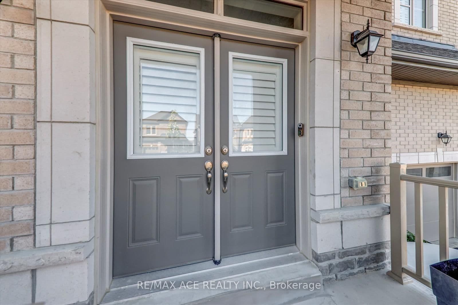 1152 Skyridge Boulevard - Image 4