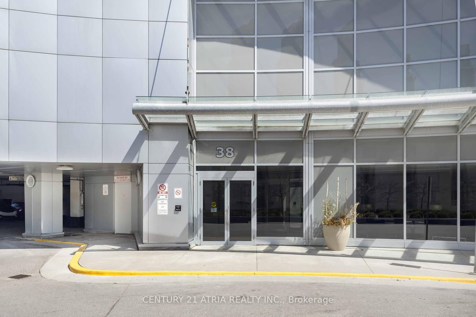 38 Lee Centre Drive, Unit 2910 - Image 4