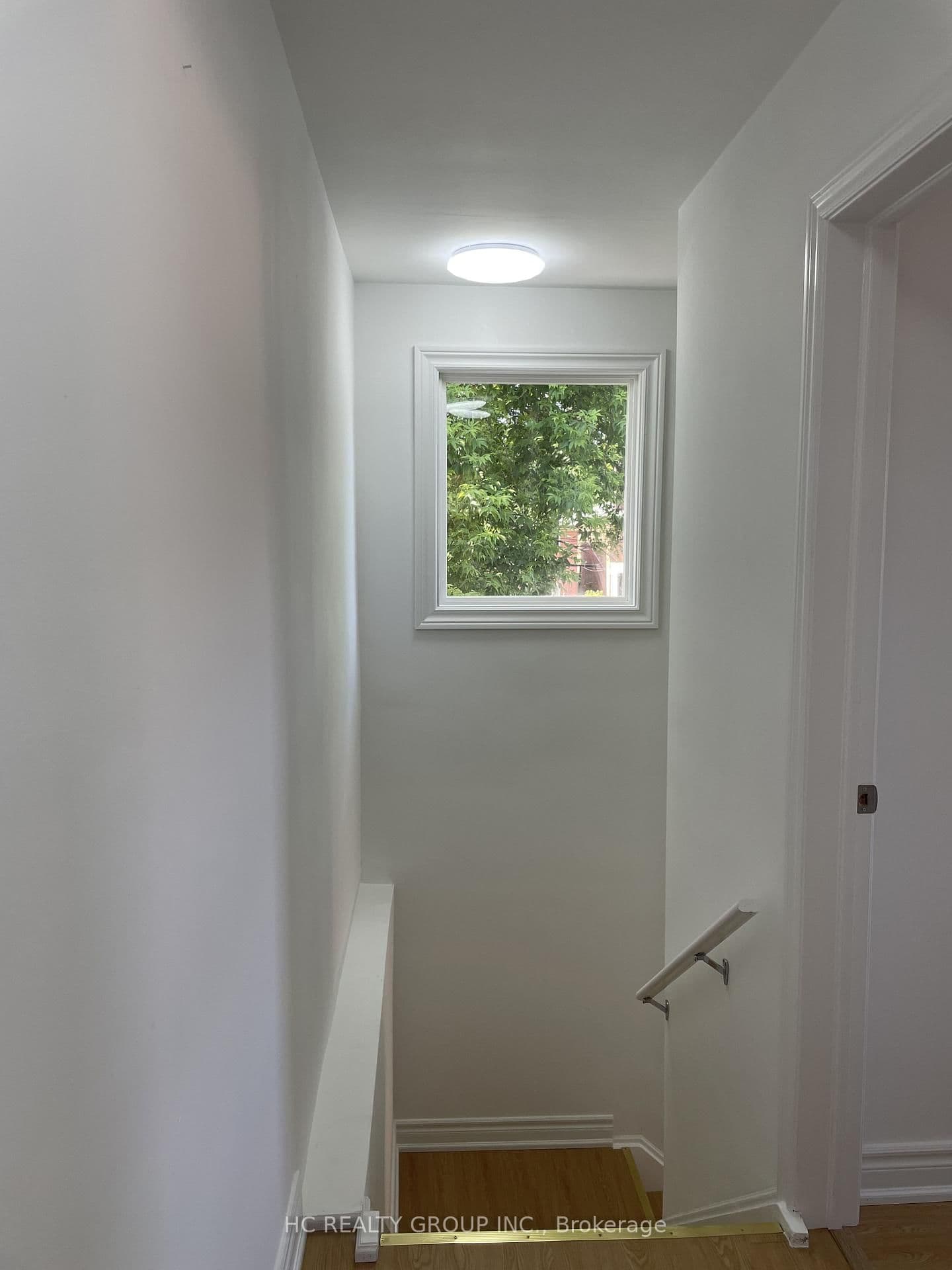48 Torrens Avenue, Unit Upper - Image 5
