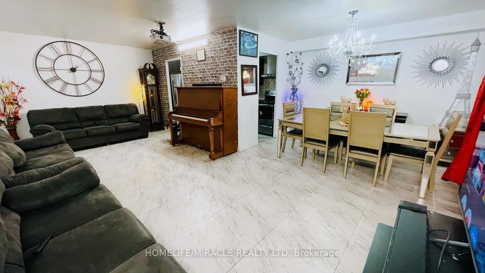 5 Massey Square, Unit 1108 - Image 4