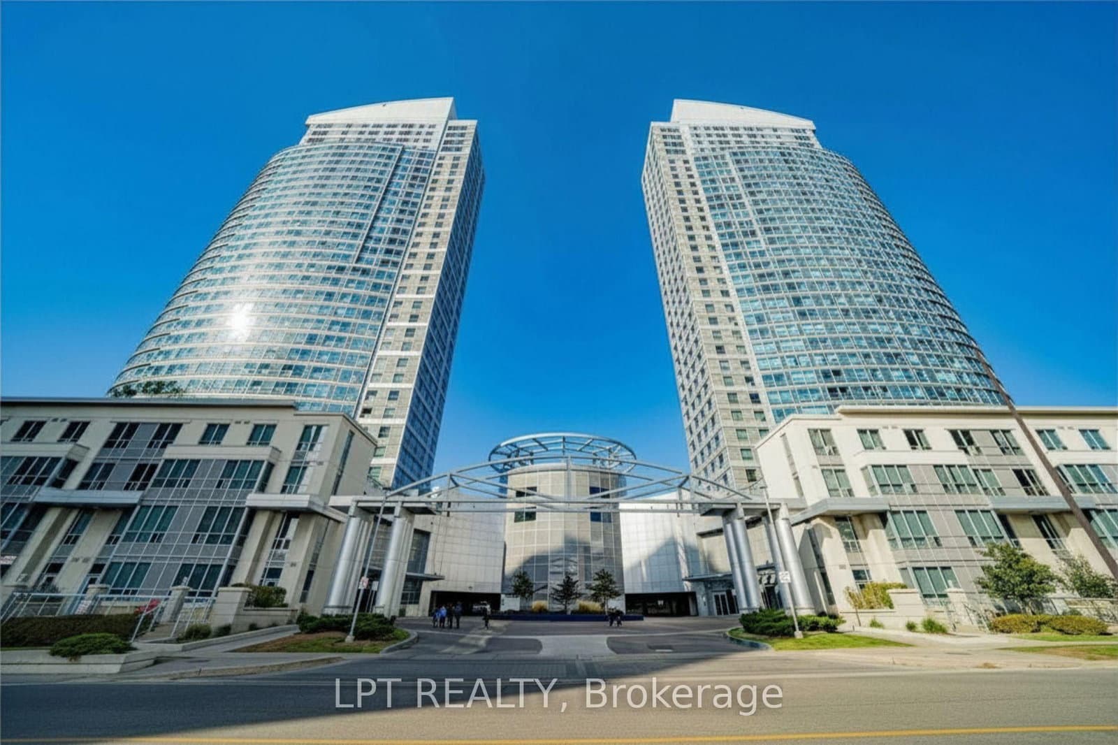 38 Lee Centre Drive, Unit 2107 - Image 1