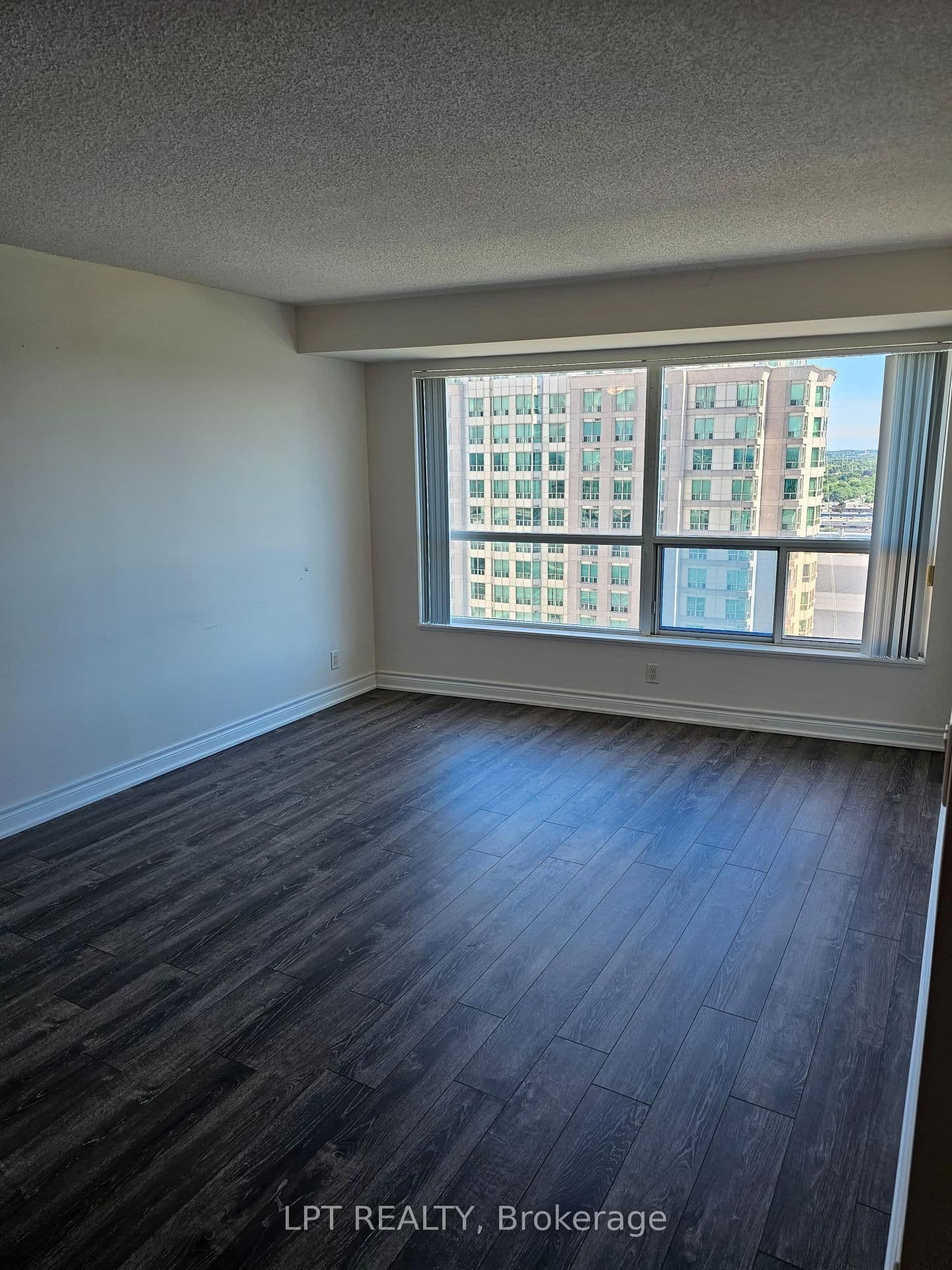 38 Lee Centre Drive, Unit 2107 - Image 4