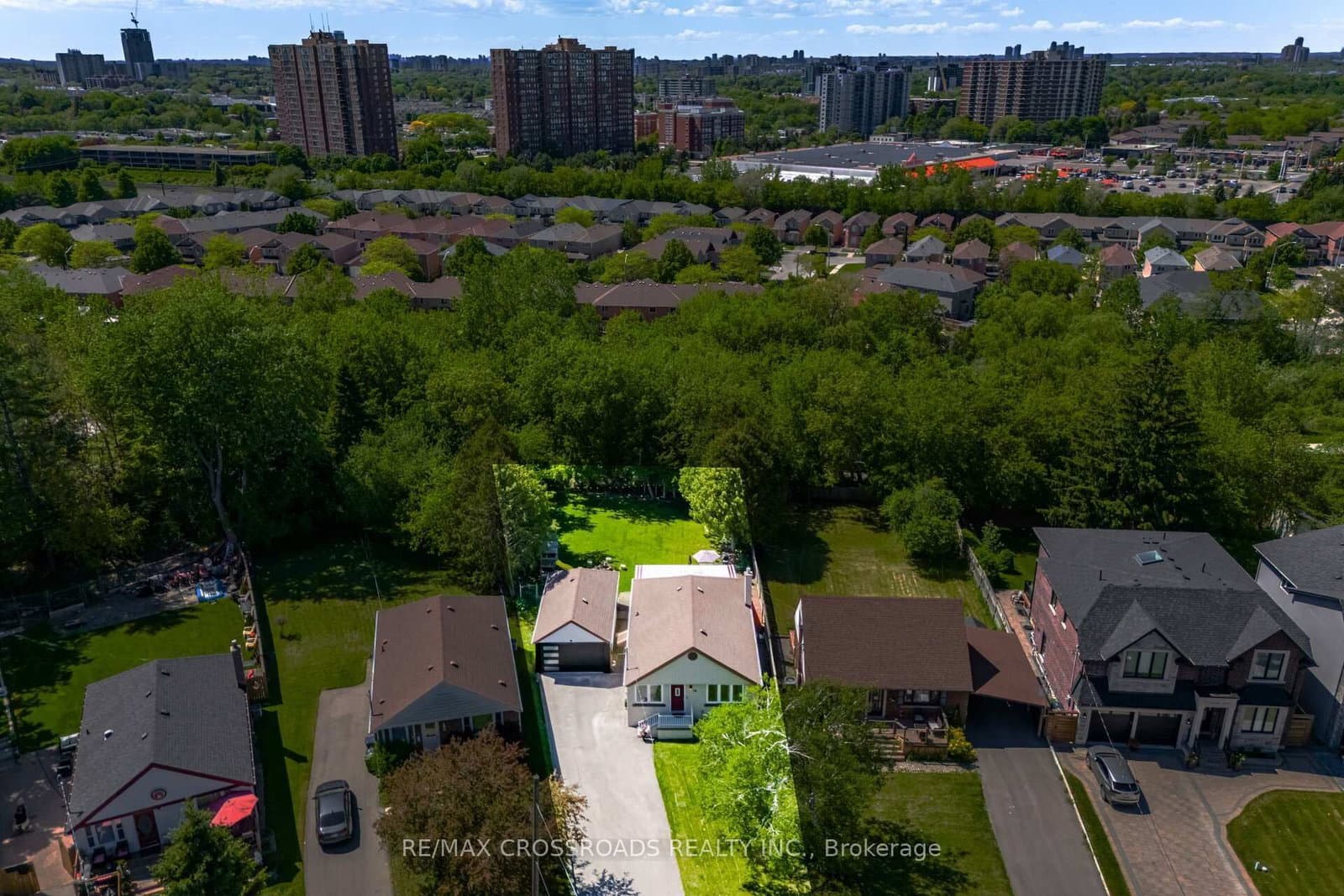 18 Adanac Drive - Image 6