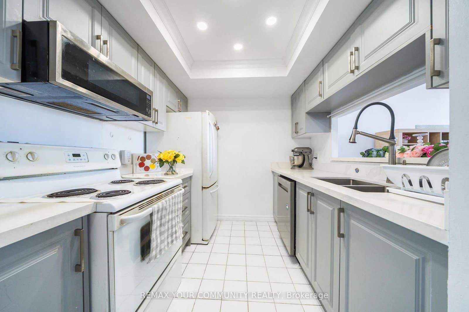 1470 Midland Avenue, Unit 1609 - Image 3