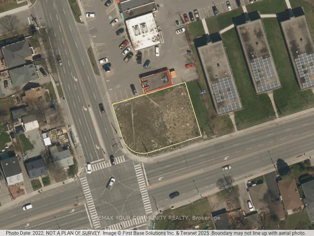 3212 St Clair Avenue E - Image 3