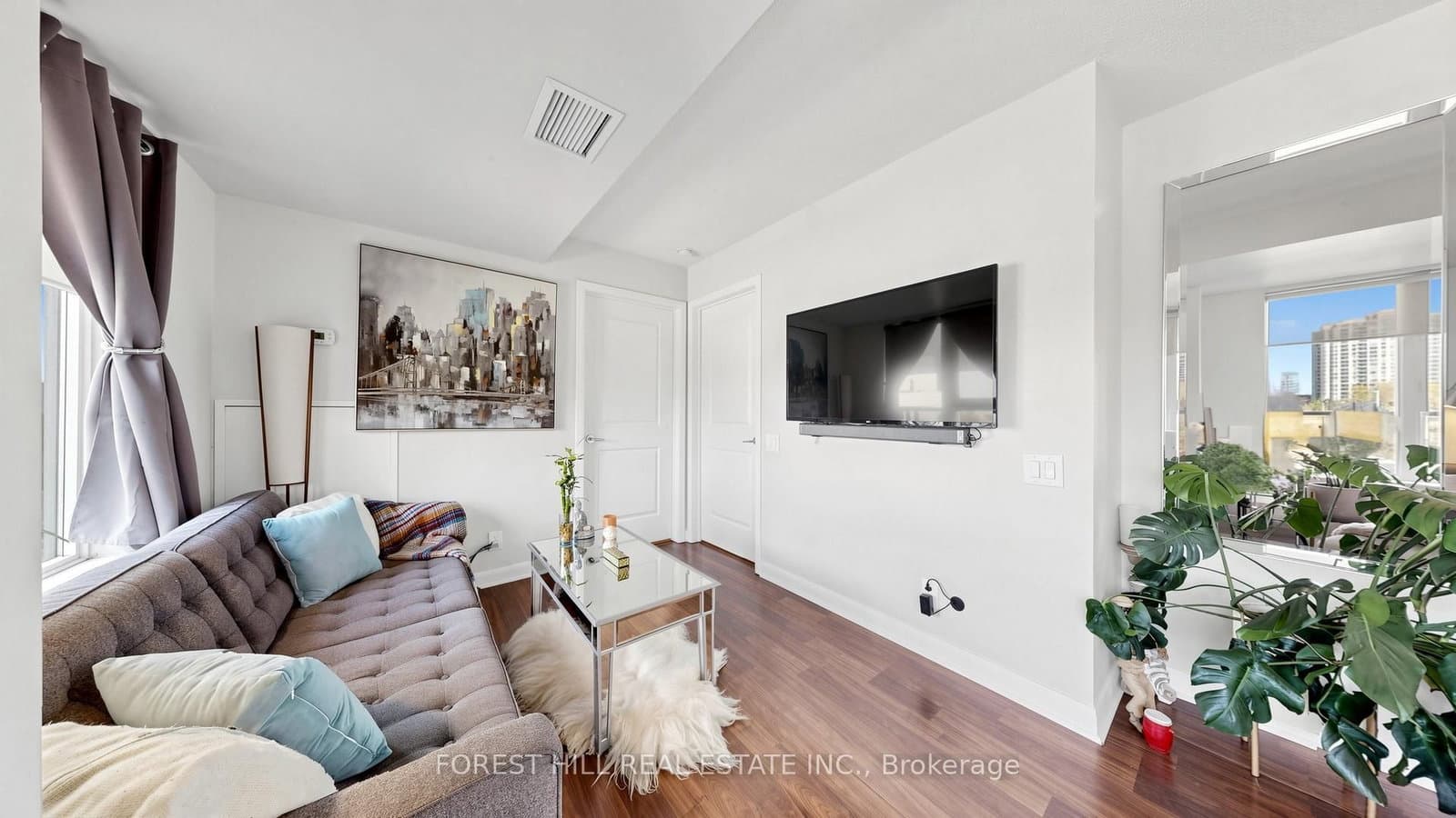 25 Town Centre Court, Unit 325 - Image 6