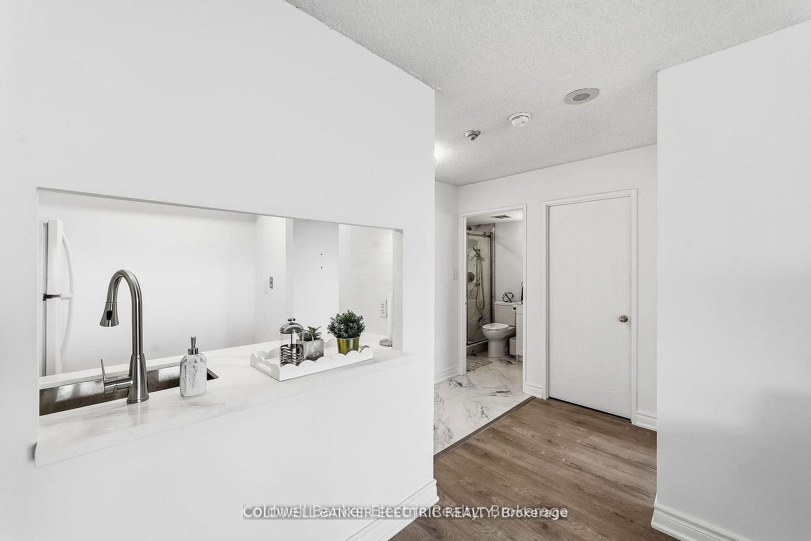 2550 Lawrence Avenue E, Unit 815 - Image 3