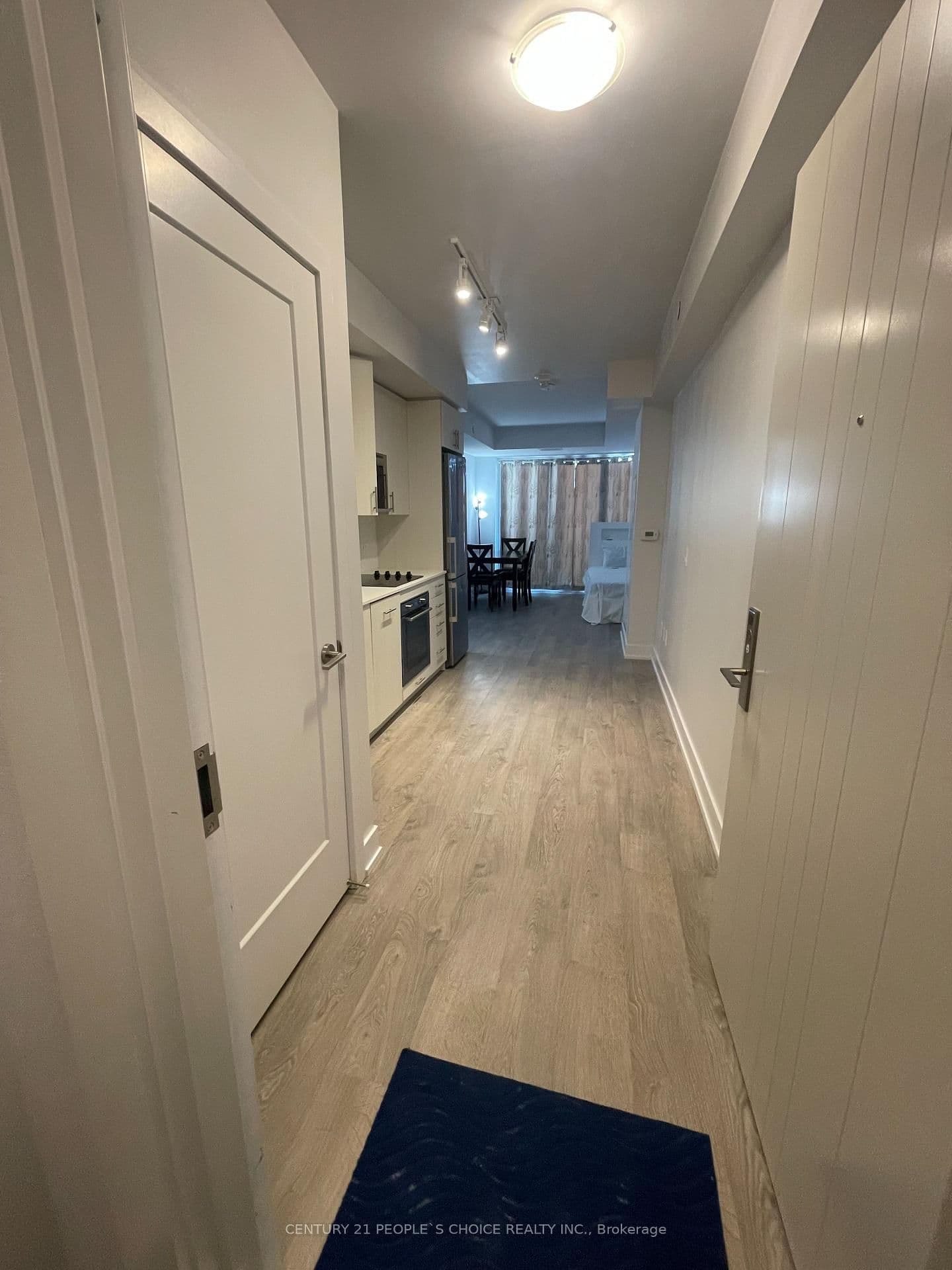 2550 Simcoe Street, Unit 506 - Image 1
