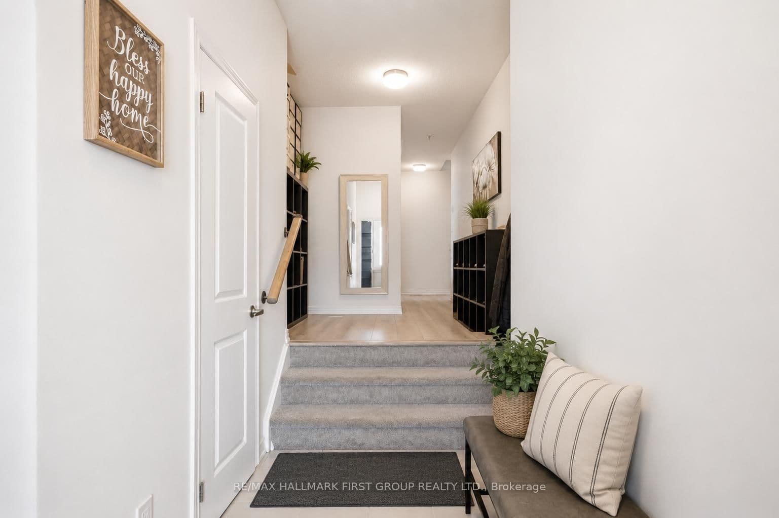 2019 Cameron Lott Crescent - Image 3
