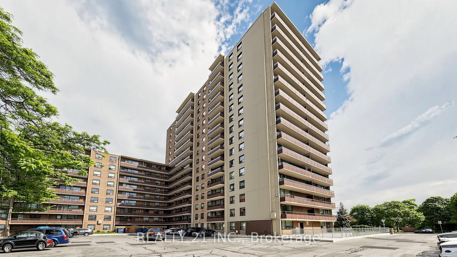 180 Markham Road, Unit 819 - Image 6