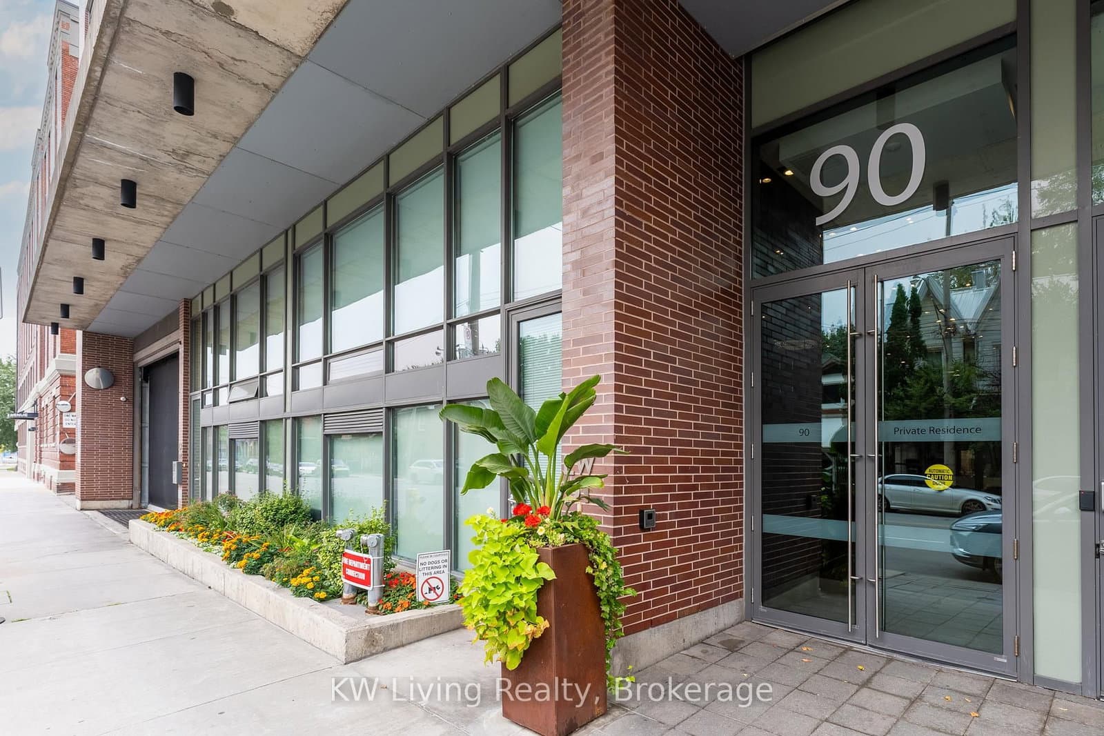 90 Broadview Avenue, Unit LW1 - Image 5