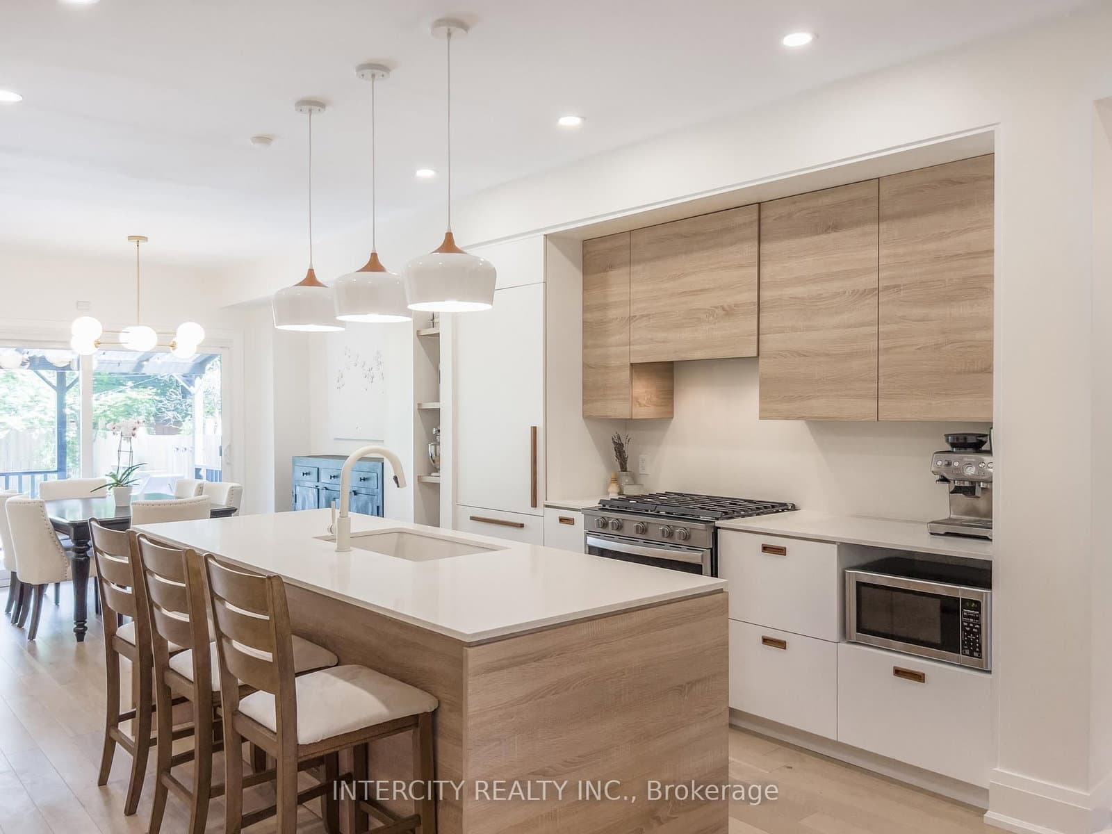 92 Dagmar Avenue - Image 3