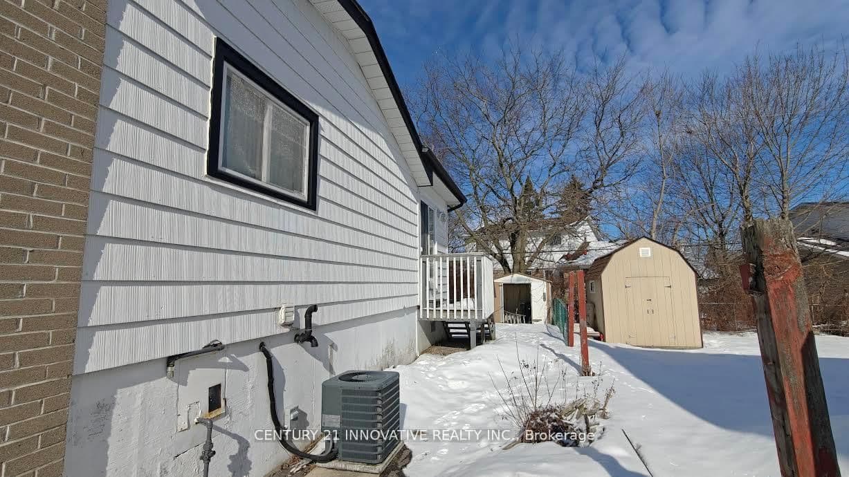 748 Krosno Boulevard - Image 5
