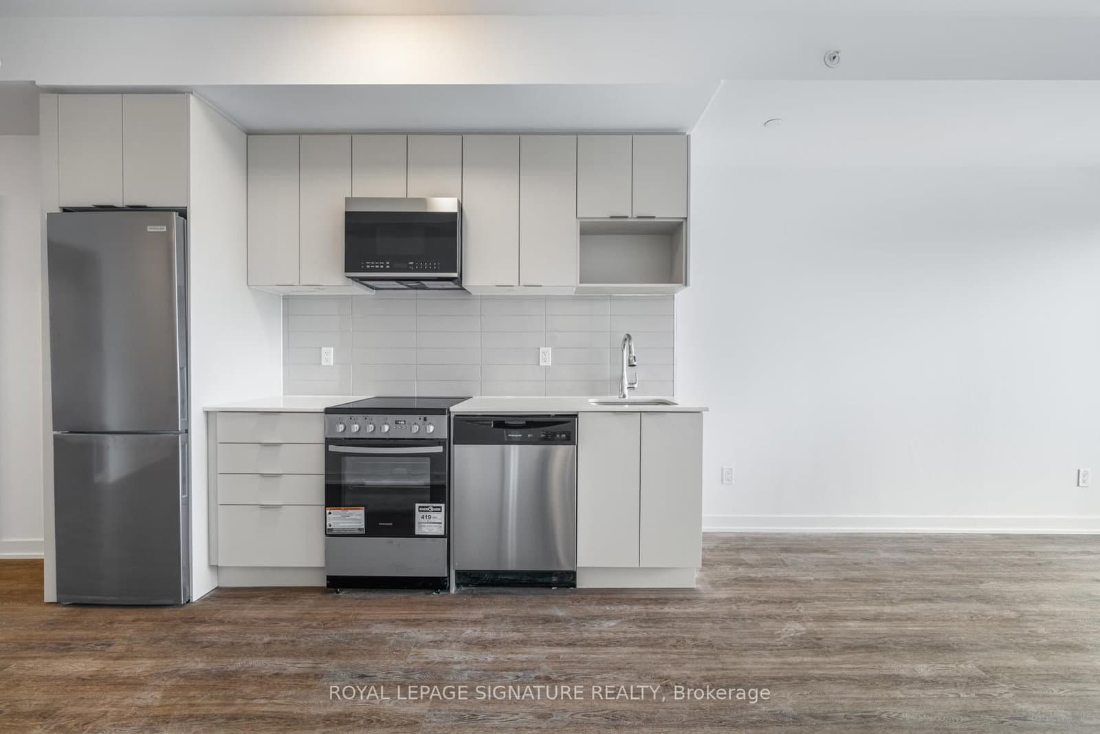 4569 Kingston Road, Unit 505 - Image 3