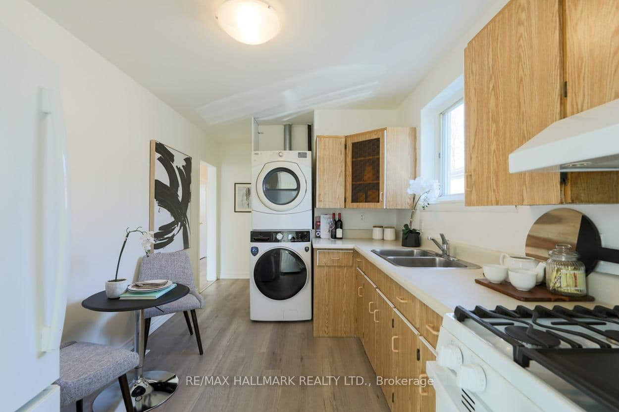 152 Santamonica Boulevard - Image 4