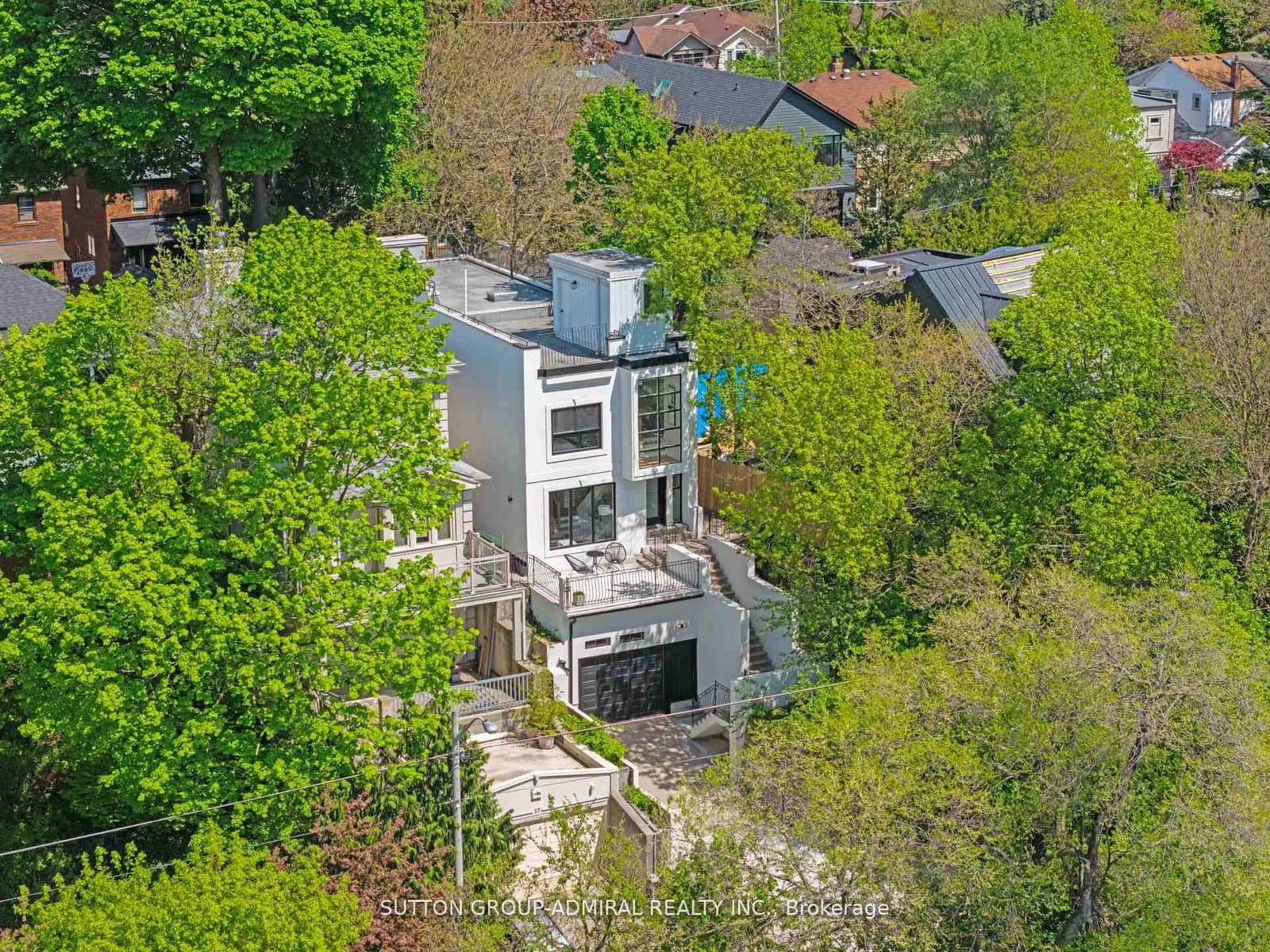 35 Beechwood Drive - Image 2
