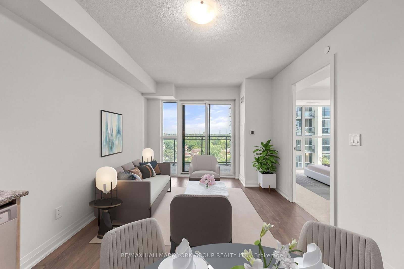 20 Meadowglen Place, Unit 903 - Image 1