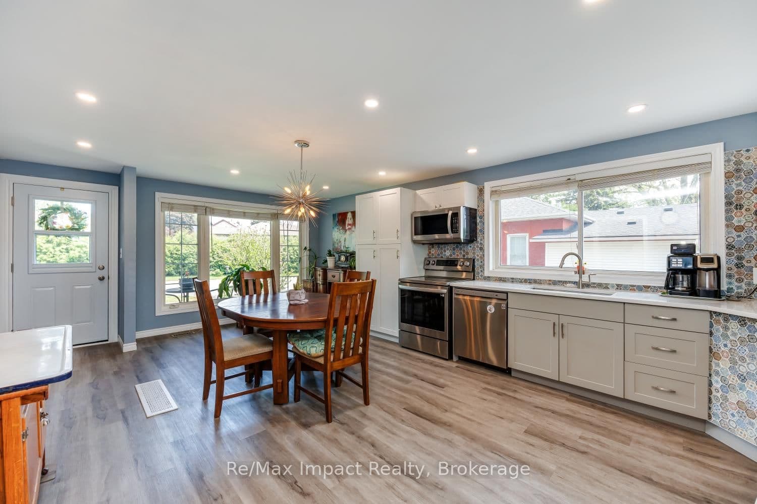 44 Brown Street - Image 4