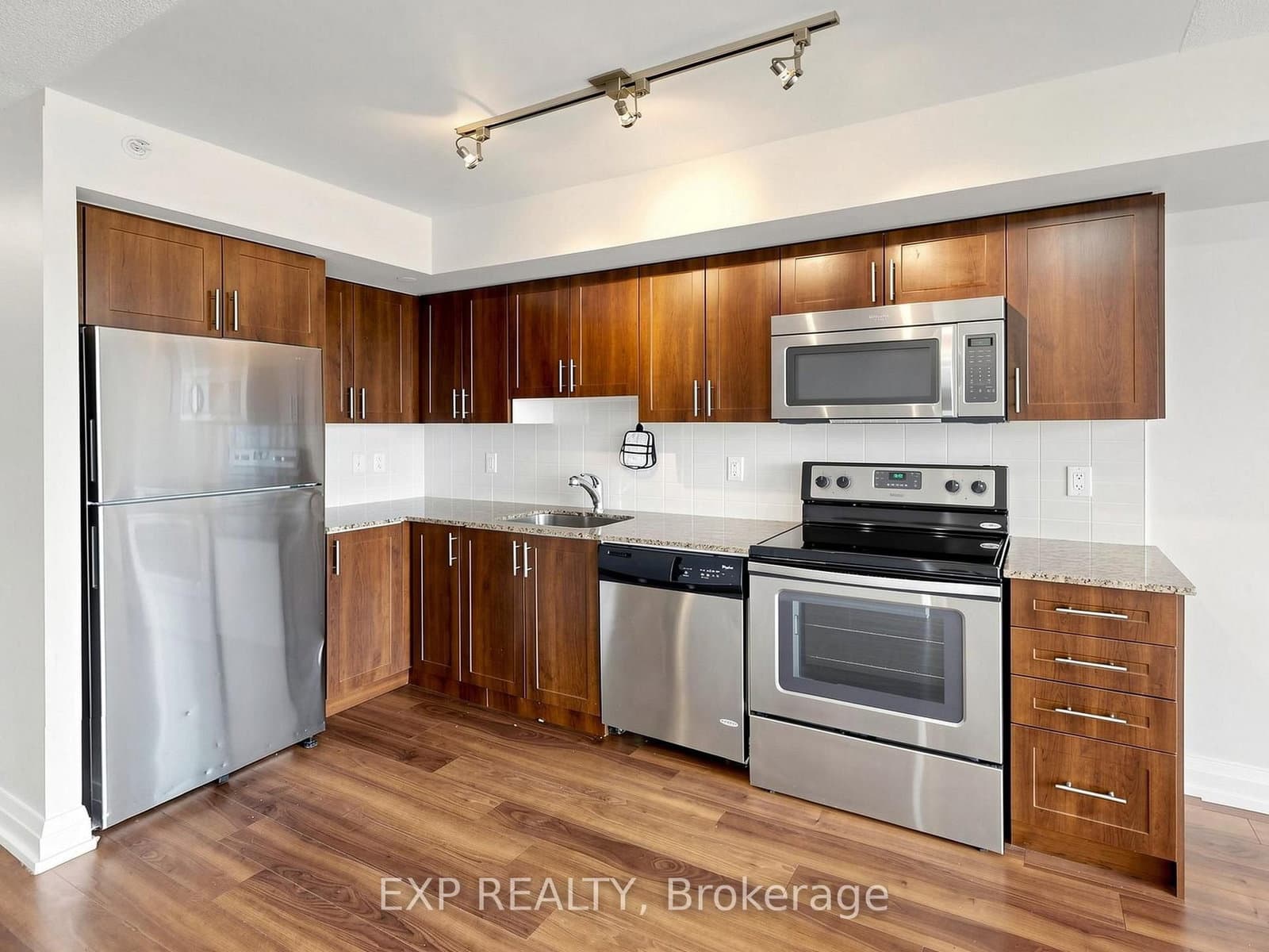 3520 Danforth Avenue, Unit 415 - Image 3
