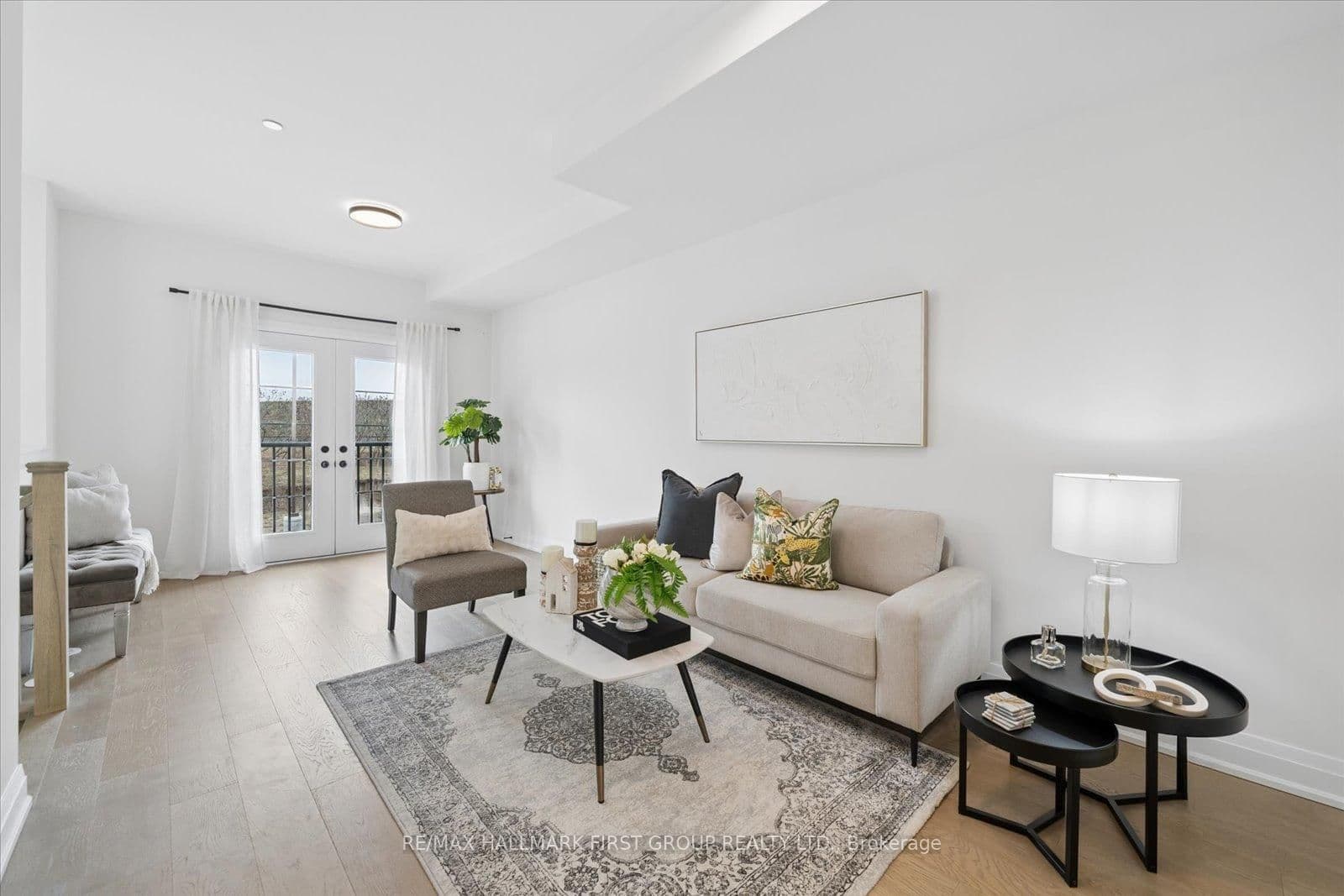 67 Marret Lane - Image 2