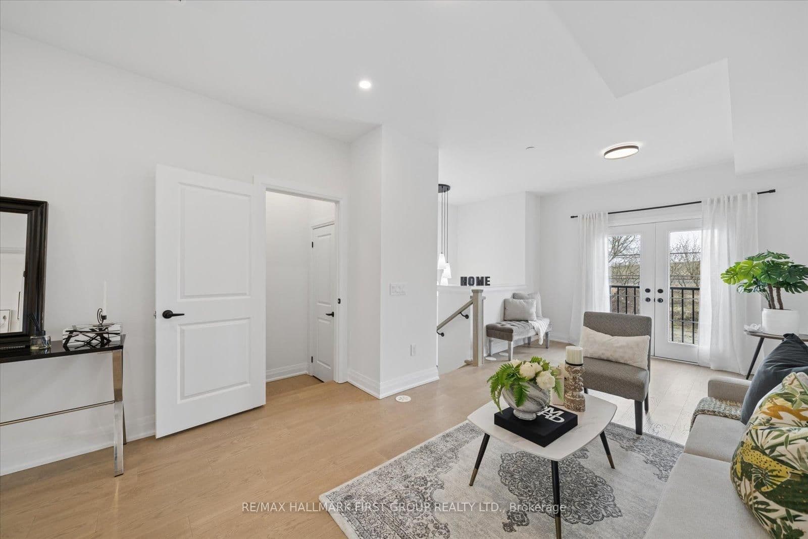 67 Marret Lane - Image 4