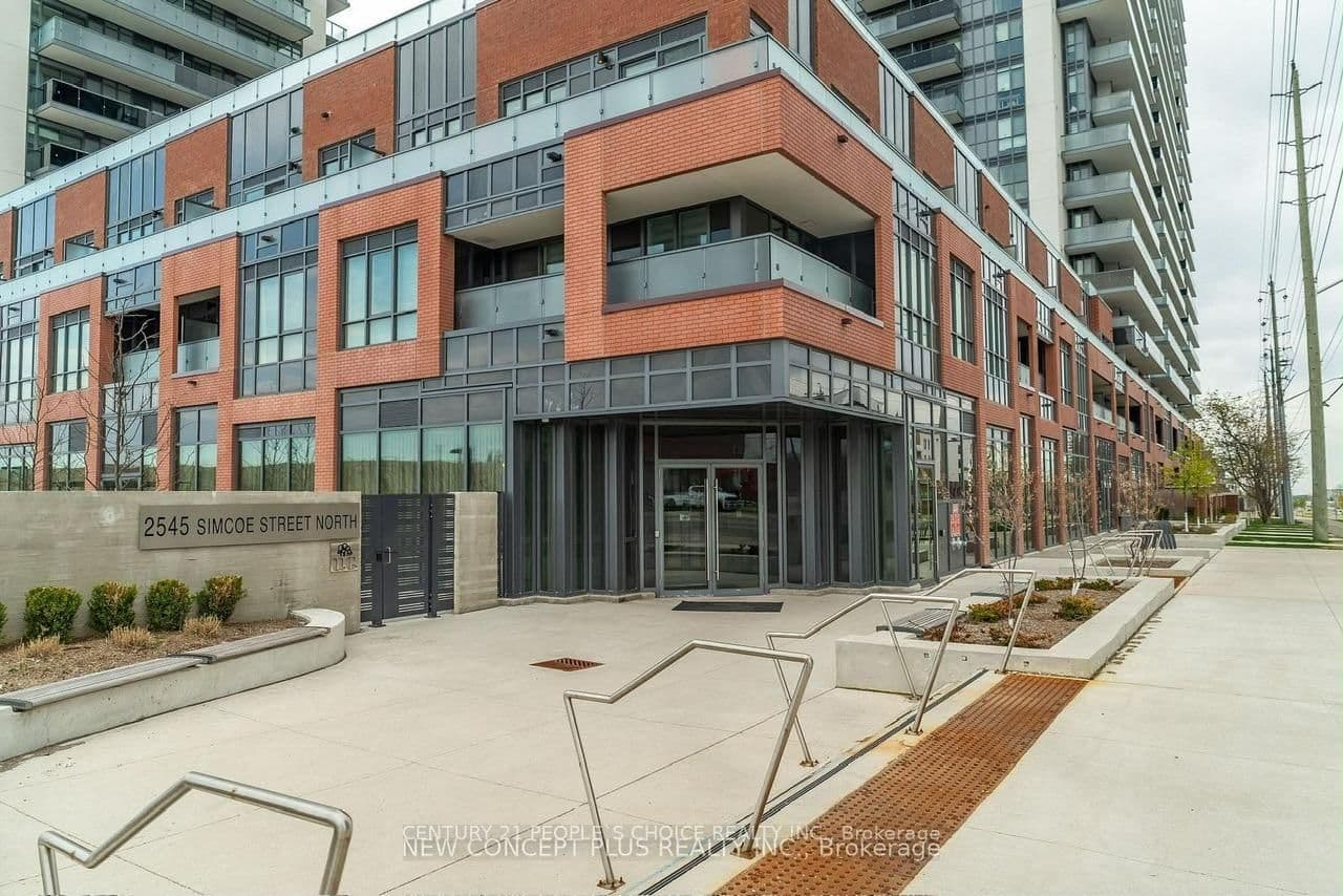#306 - 2545 Simcoe Street N