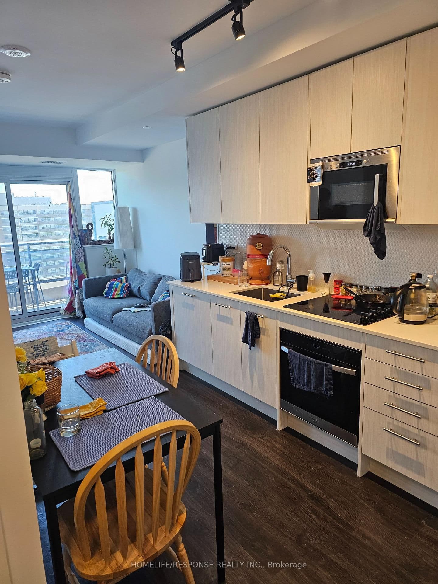 286 Main Street, Unit 2106 - Image 5
