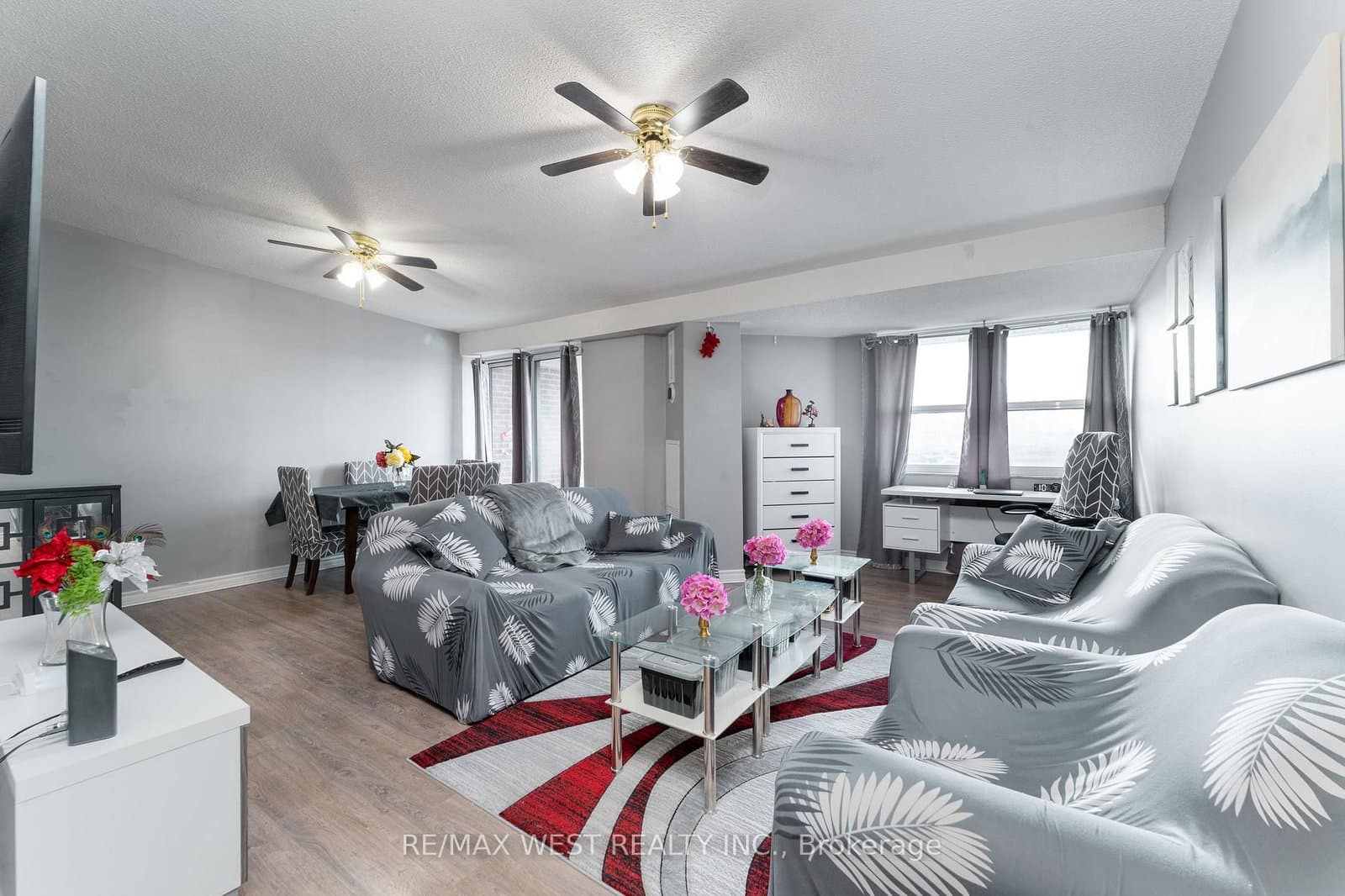 4062 Lawrence Avenue E, Unit 612 - Image 2