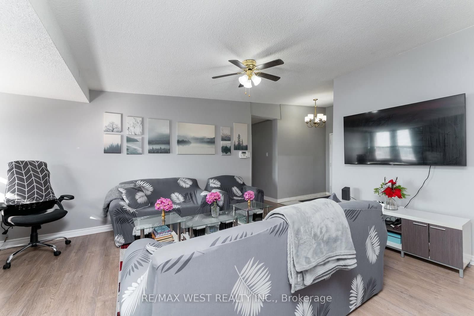 4062 Lawrence Avenue E, Unit 612 - Image 4