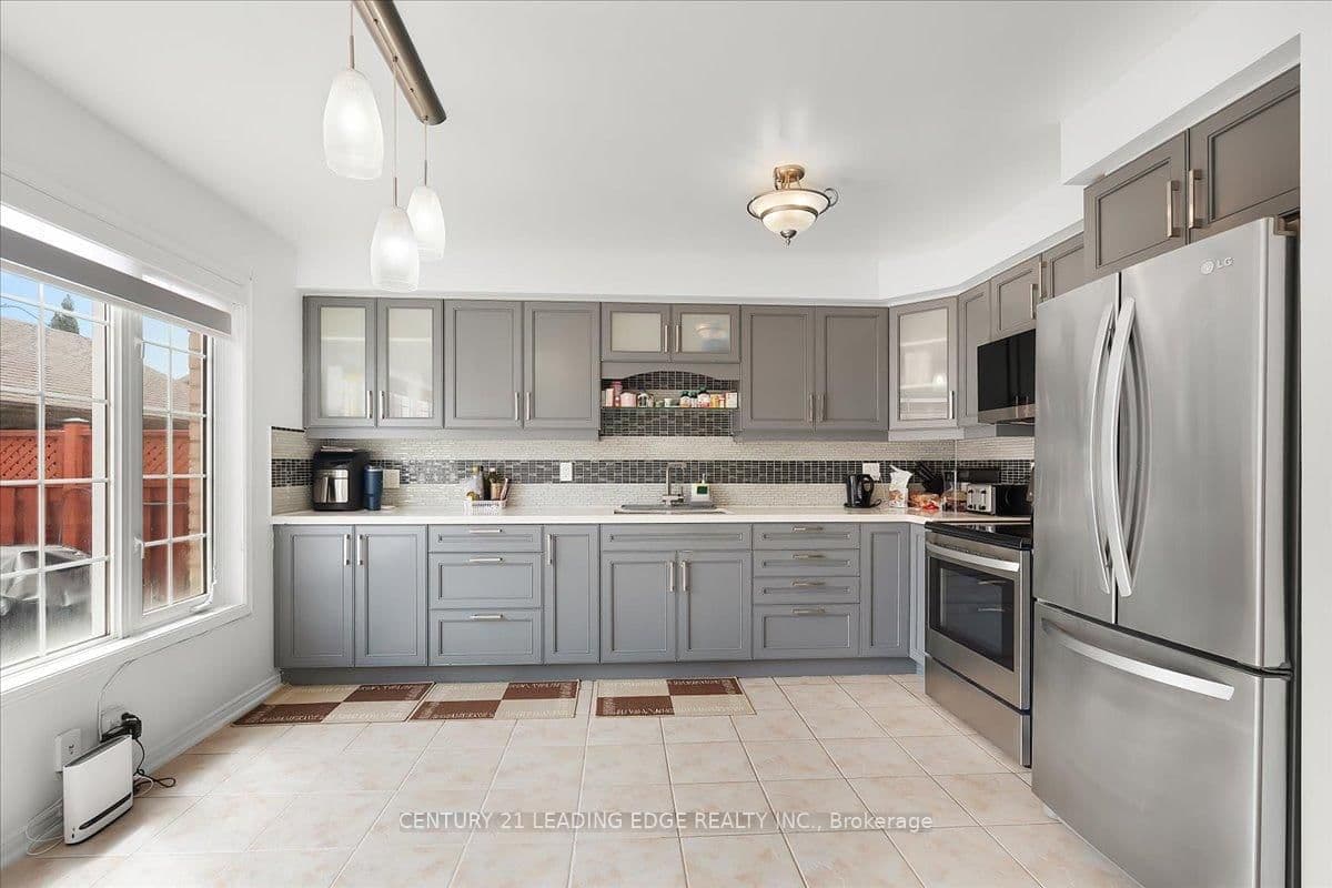 46 Georgina Gate - Image 6
