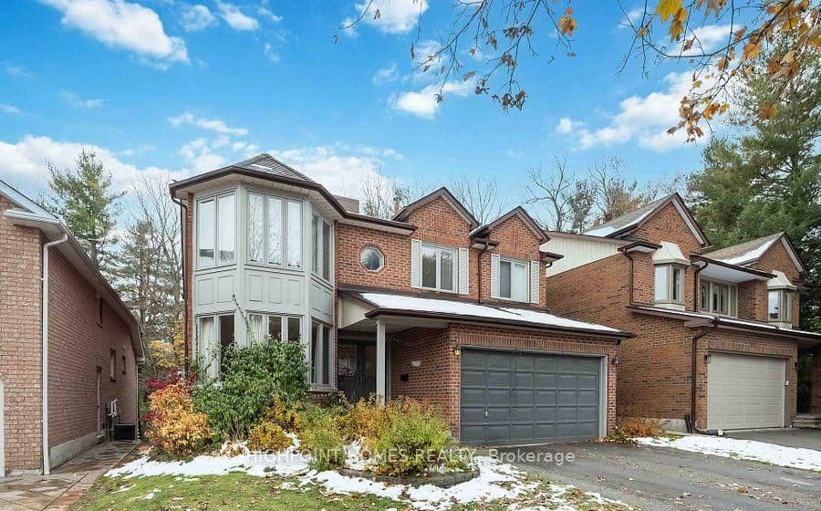 903 Alanbury Crescent - Image 2