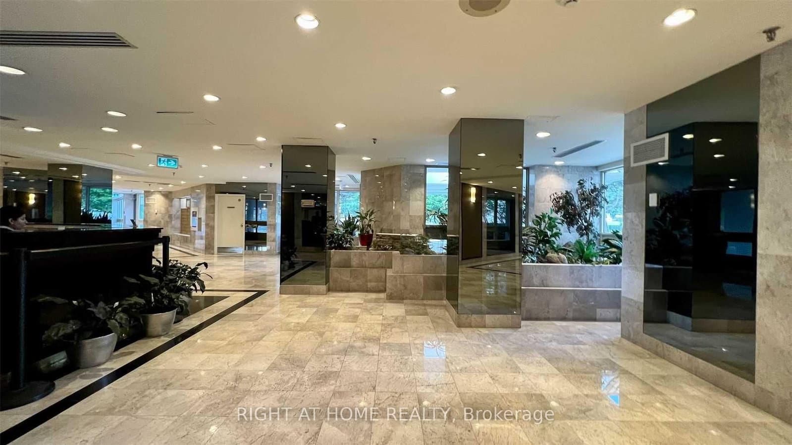 3233 Eglinton Avenue E, Unit 1406 - Image 5