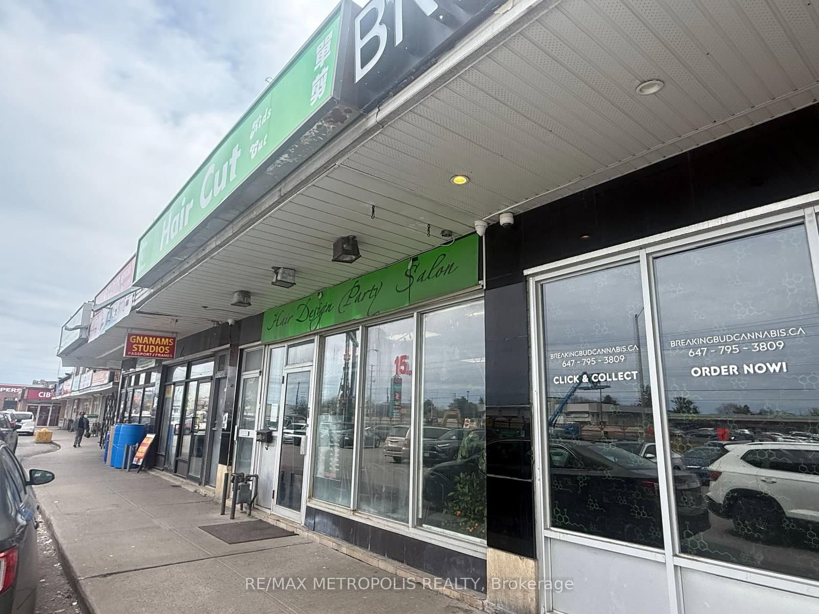 2685 Eglinton Avenue E - Image 1