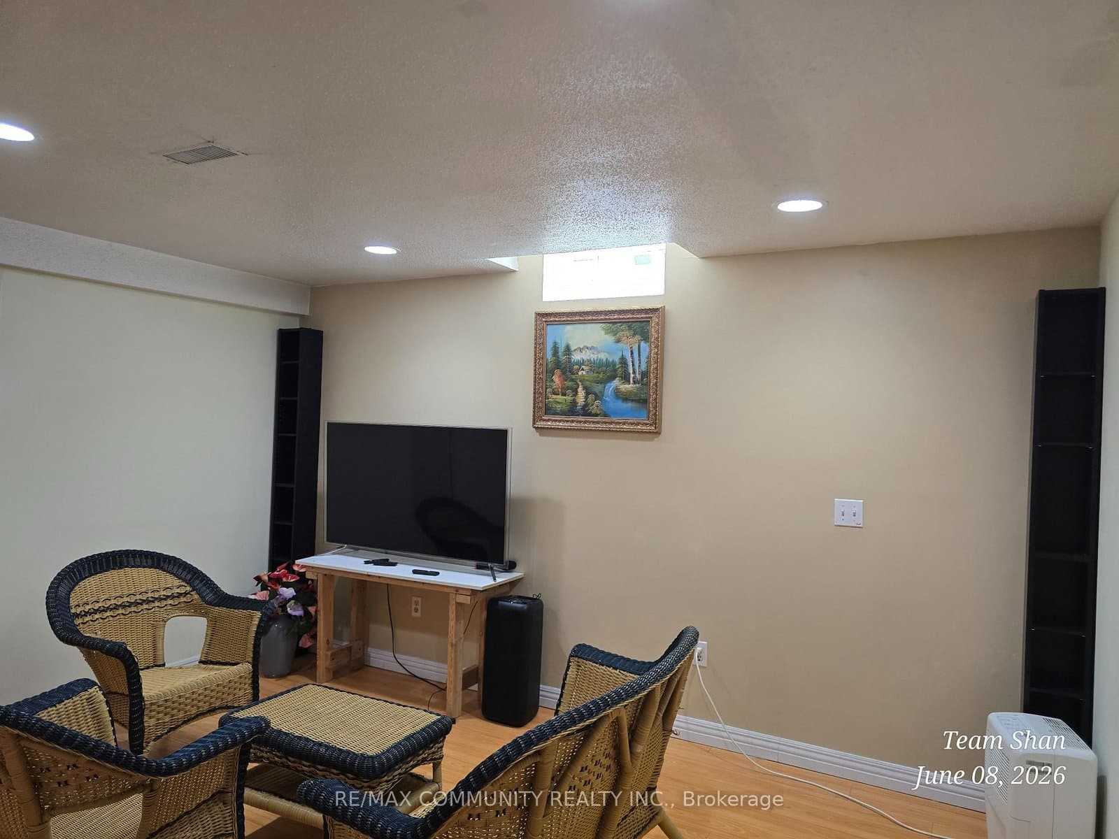 57 Valley Centre Drive - Image 5