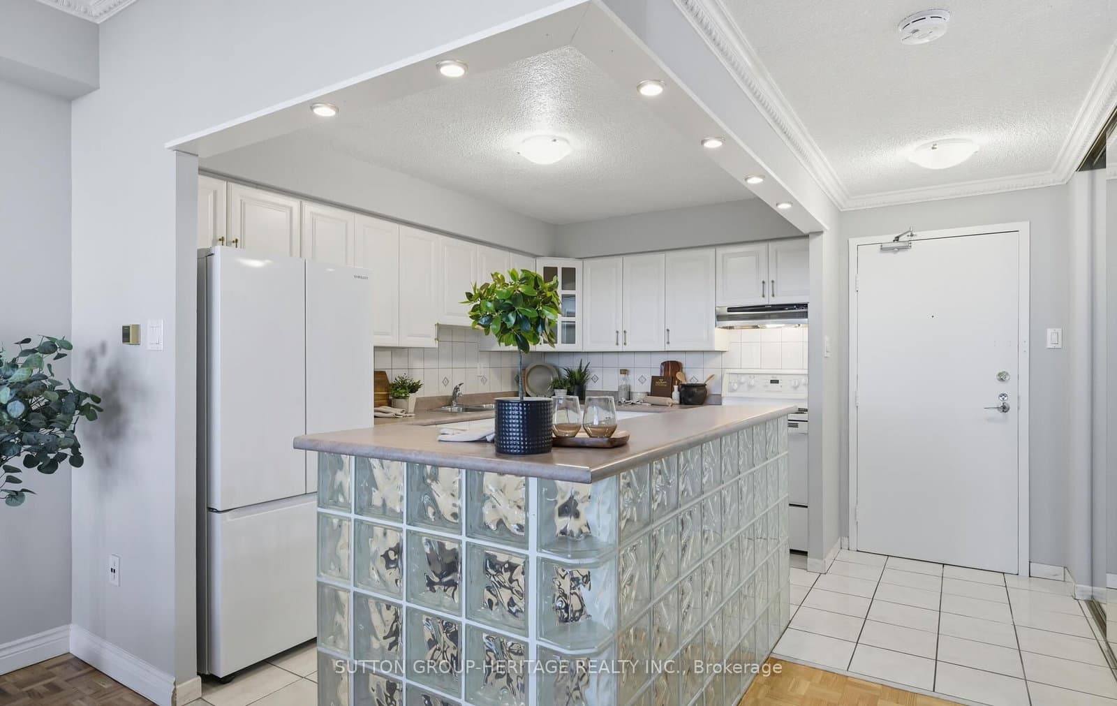 3380 Eglinton Avenue E, Unit PH07 - Image 6