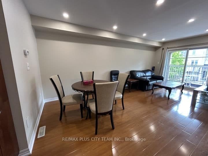 10 Cullcastle Street W - Image 5