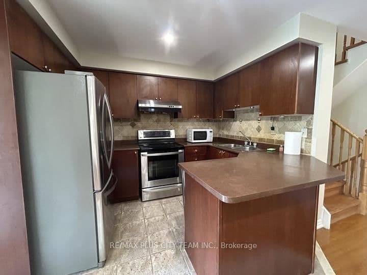 10 Cullcastle Street W - Image 6