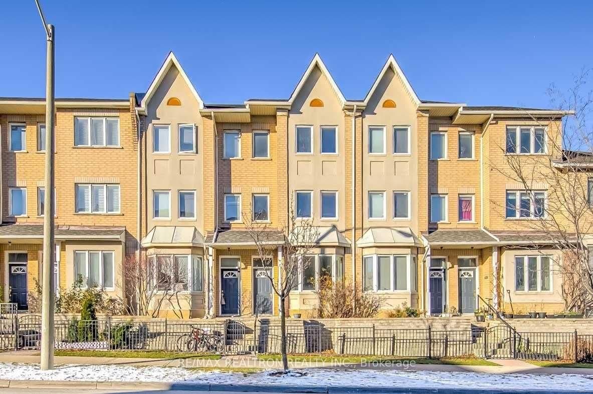 28 Rosebank Drive, Unit 612 - Image 1