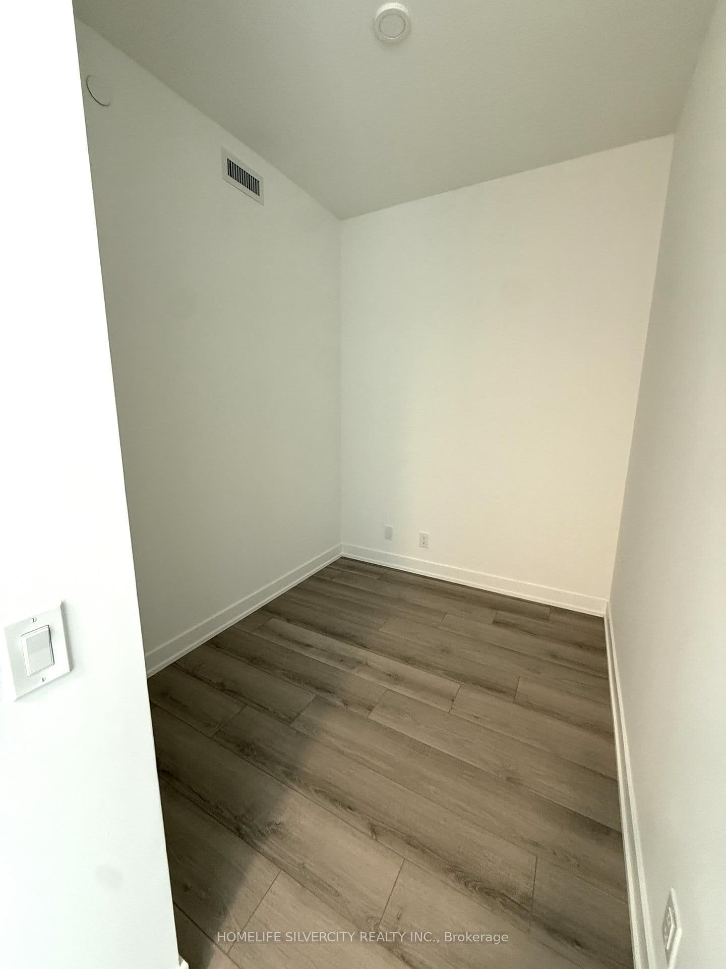20 Deans Drive, Unit 517 - Image 6